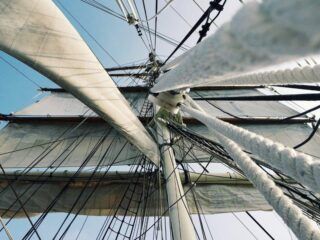 Paseos en veleros, barcos clásicos e históricos en Nueva York